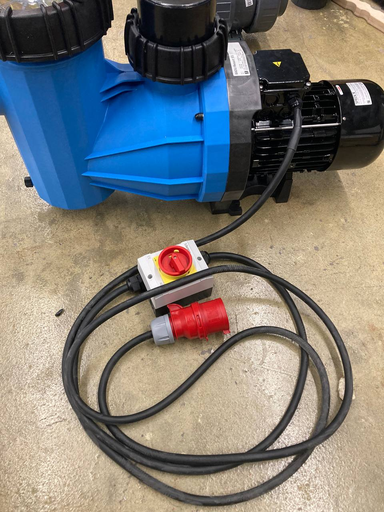 Pool pump with cable and switch (three-phase) RESORT 55